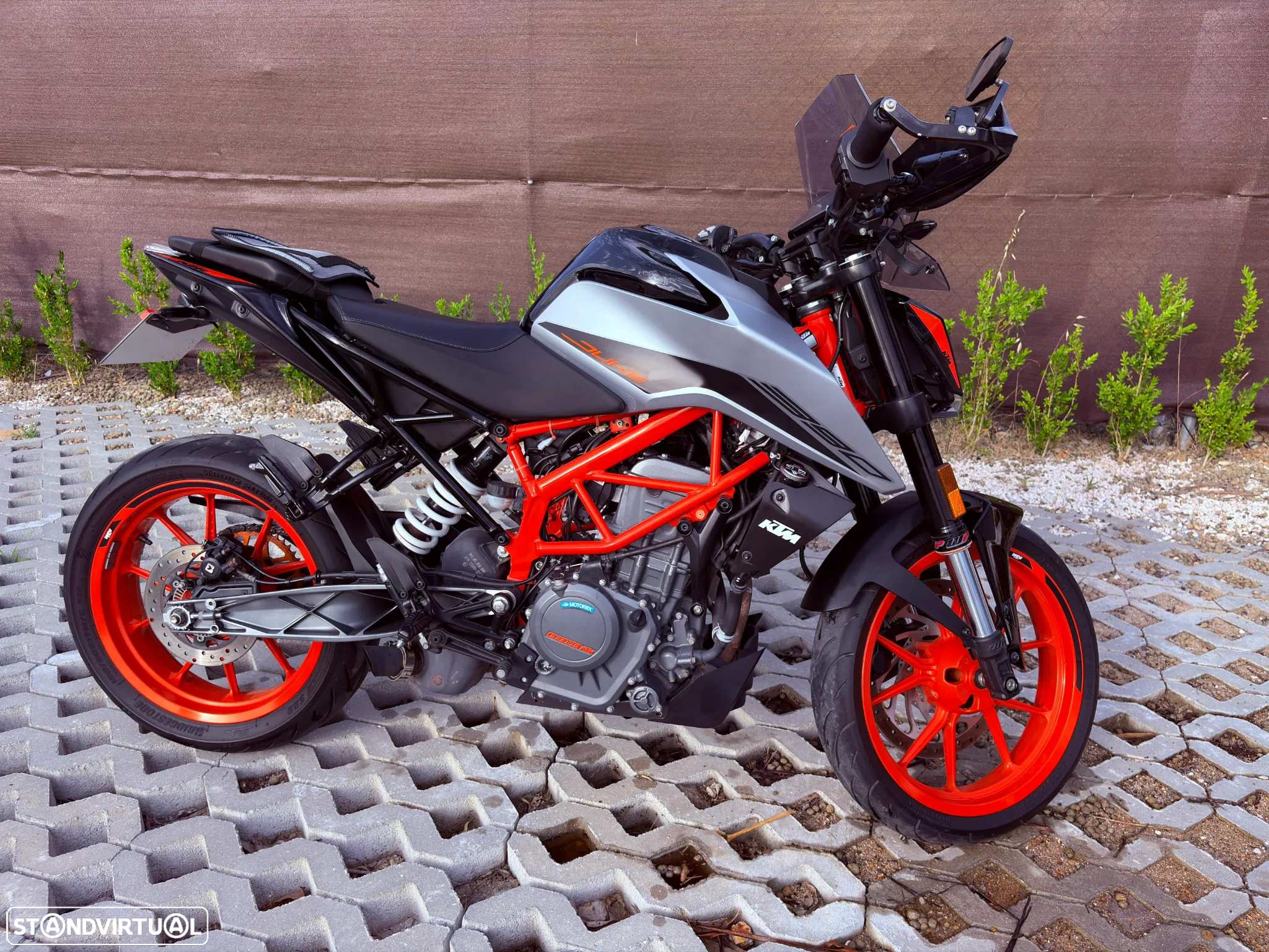 KTM Duke 390 - 2