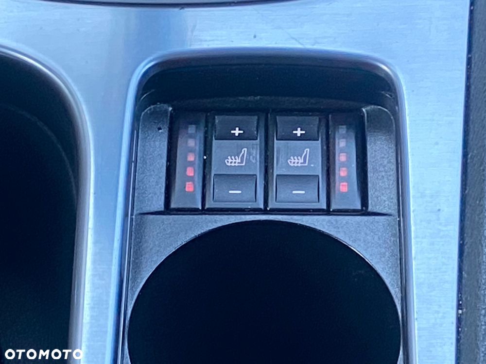 Ford Mondeo 2.0 TDCi Titanium - 14