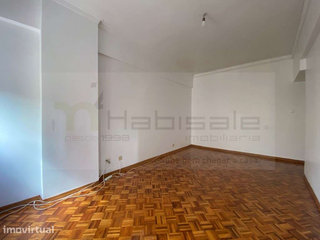 Apartamento T2 Casal de São Brás - Grande imagem: 2/25
