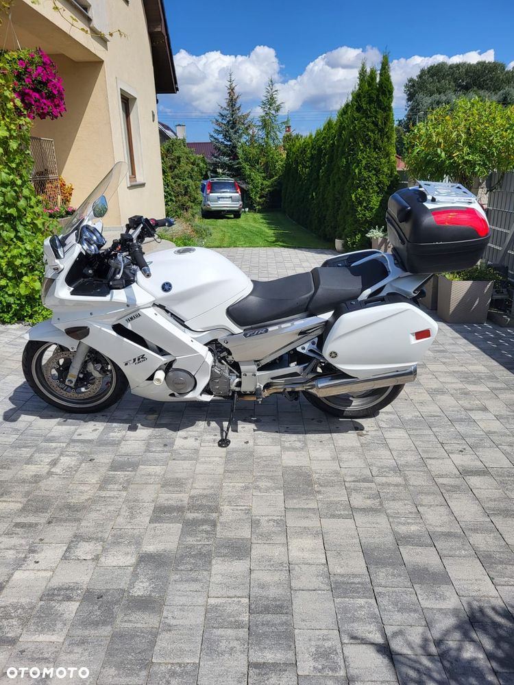 Yamaha FJR - 7