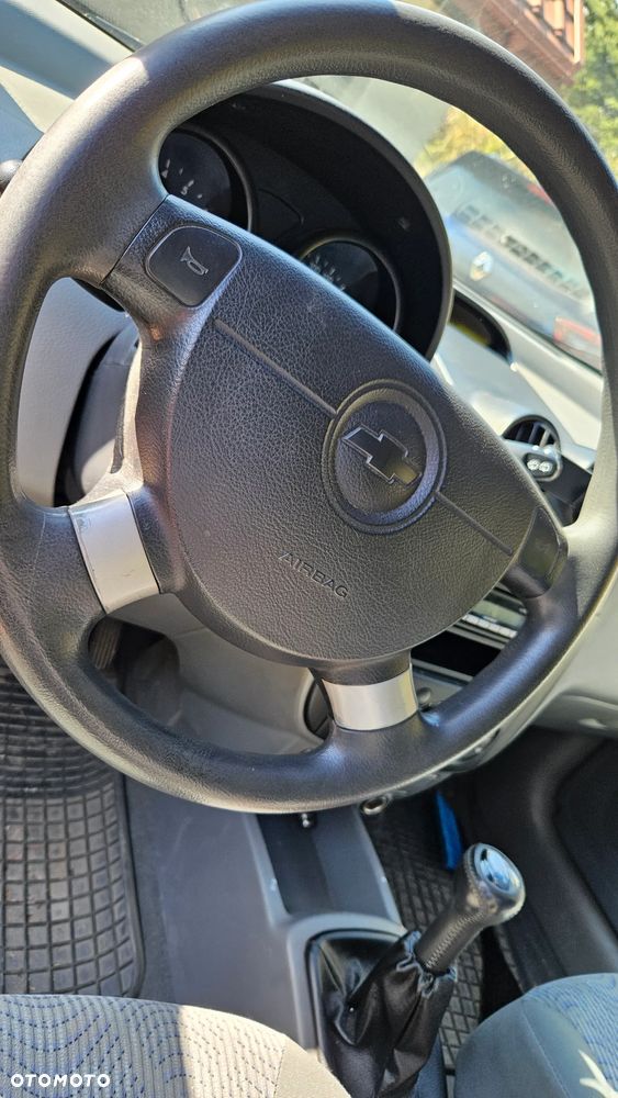 Chevrolet Aveo 1.2 SE / Plus - 19