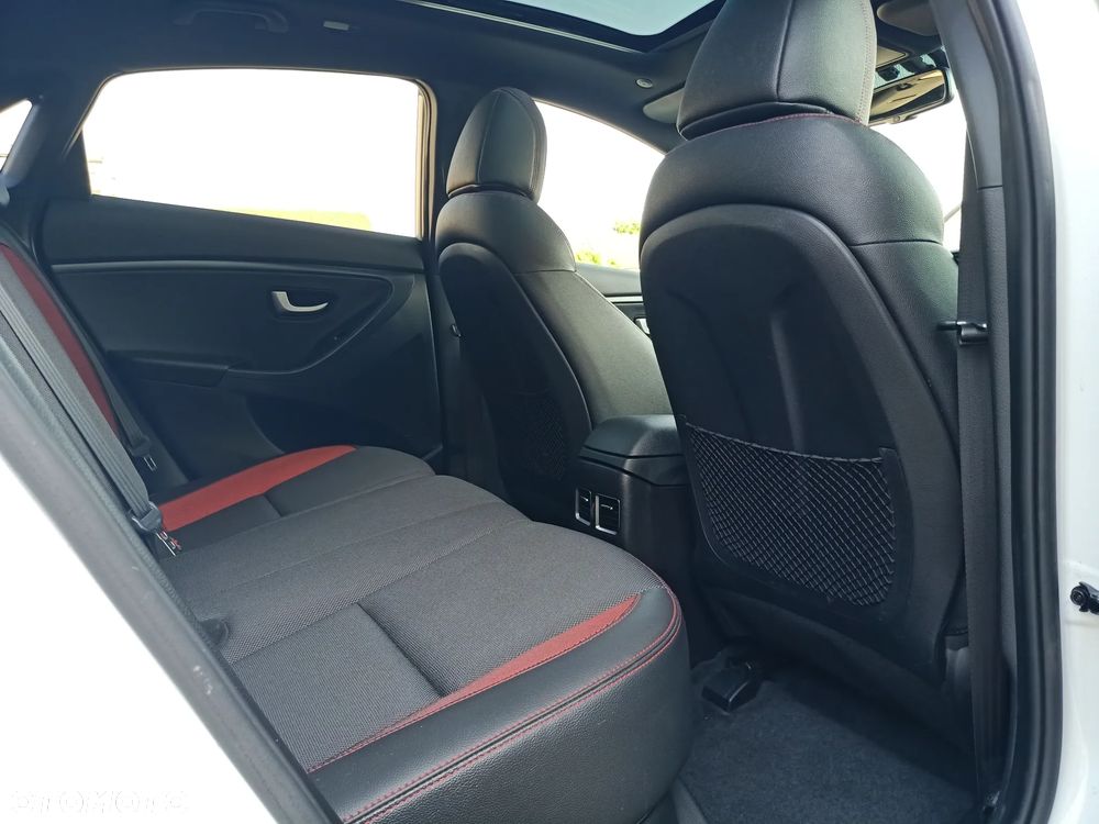 Hyundai i30 1.6 GDI Turbo Sport - 8