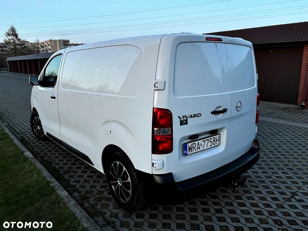 Opel VIVARO - 9