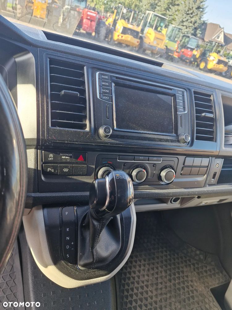 Volkswagen TRANSPORTER Multiva - 10