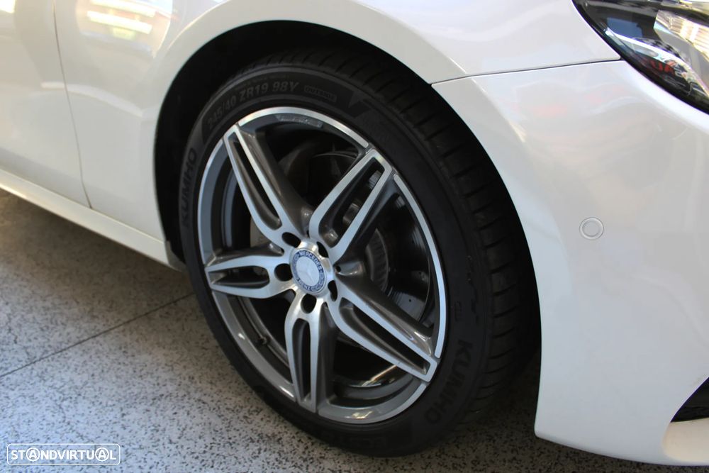 Mercedes-Benz E 220 d 4Matic 9G-TRONIC AMG Line - 53