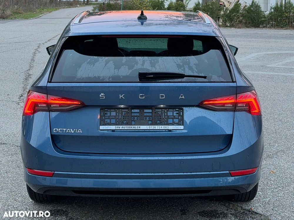 Skoda Octavia Combi 2.0 TDI DSG Ambition - 4
