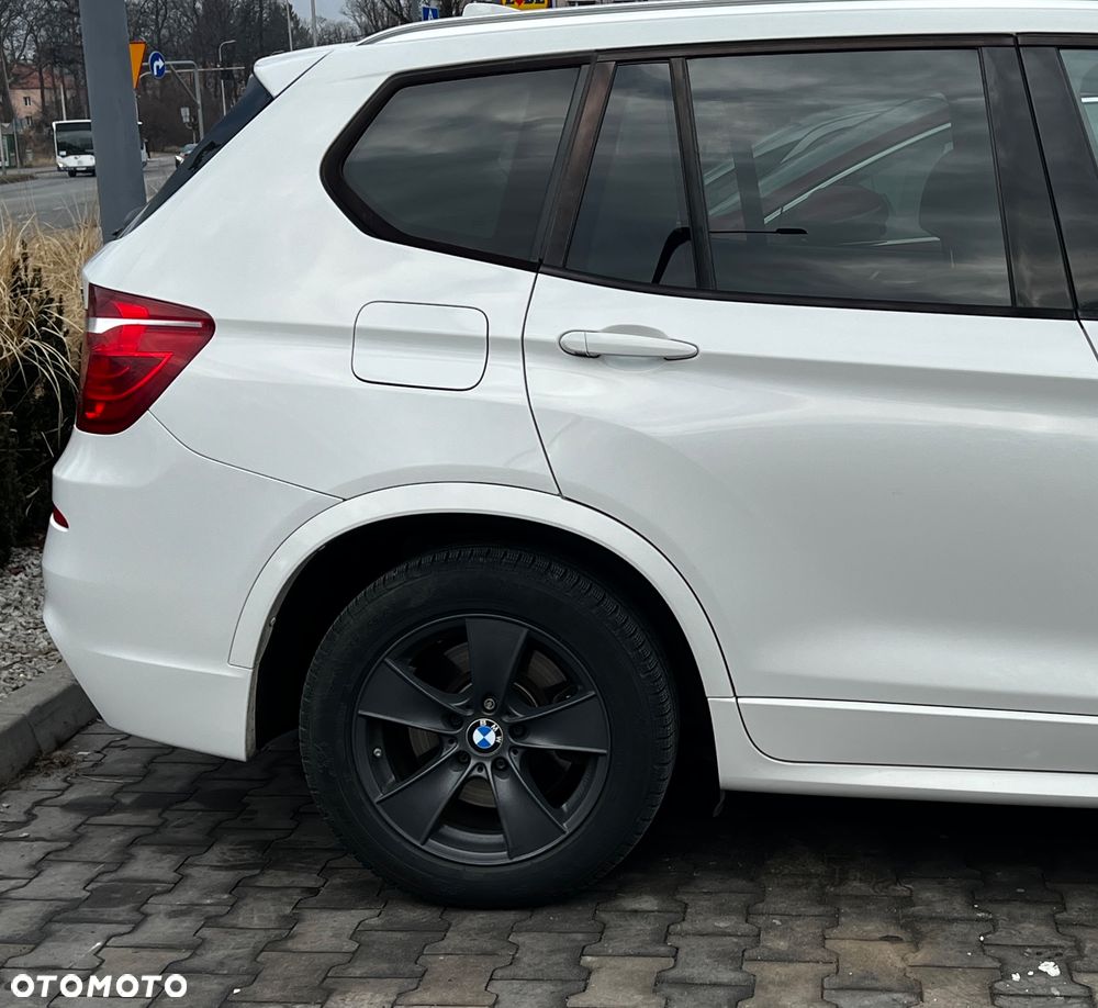 BMW X3 xDrive28i sport - 14