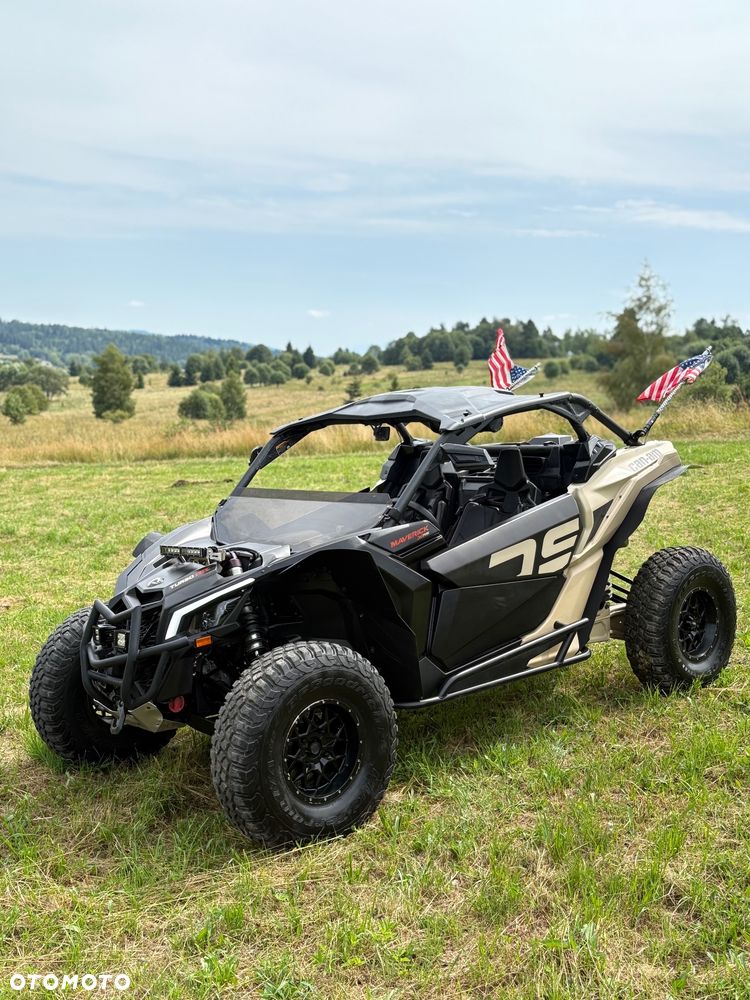 Can-Am Maverick - 5