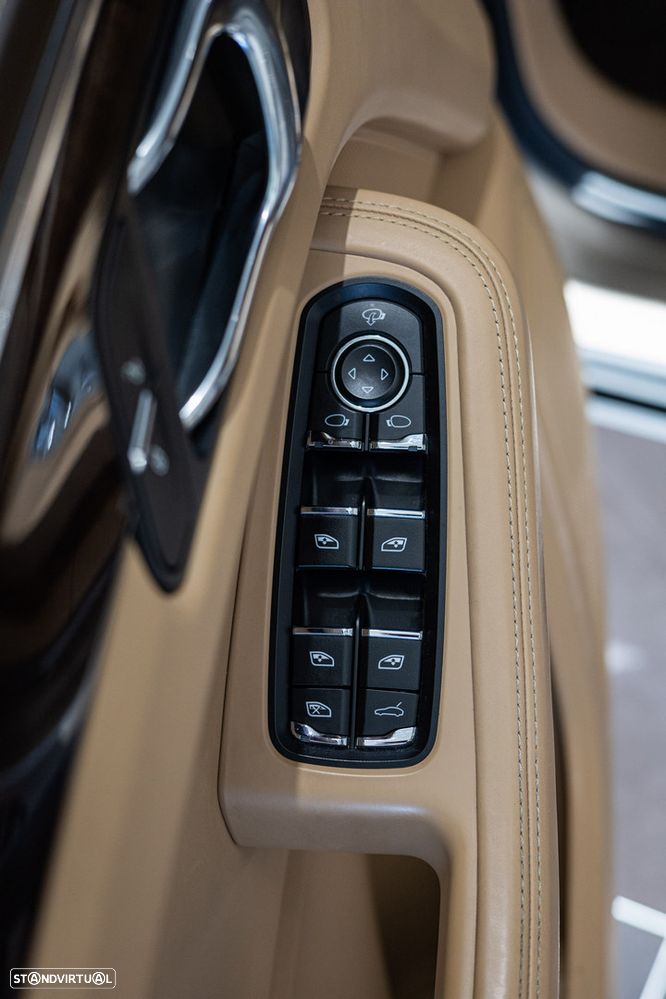 Porsche Macan S - 13