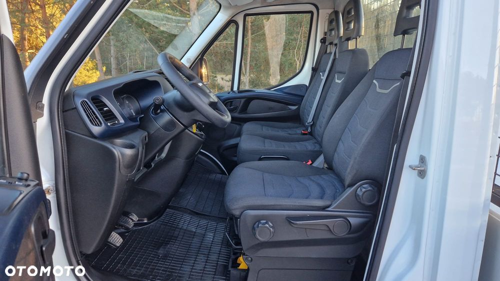Iveco DAILY 3.0 180KM 35C18❗❗ NOWY MODEL / ZABUDOWA 8EP / SKRZYNIA OTWARTA DPR / PLATFORMA / SKRZYNIA MANUALNA / BLIŹNIAKI / BURTY 40CM / SERWIS ASO / SALON POLSKA / 35C15 50C15 35C18❗❗ - 25