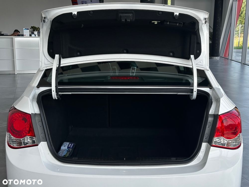 Chevrolet Cruze - 20