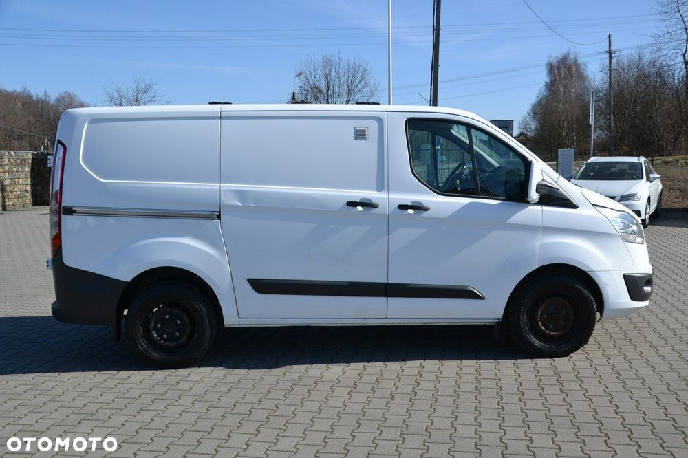 Ford Transit Custom - 8