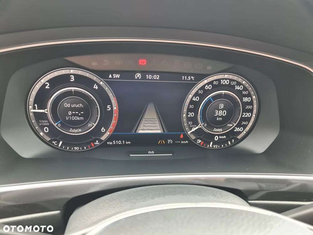 Volkswagen Tiguan - 16