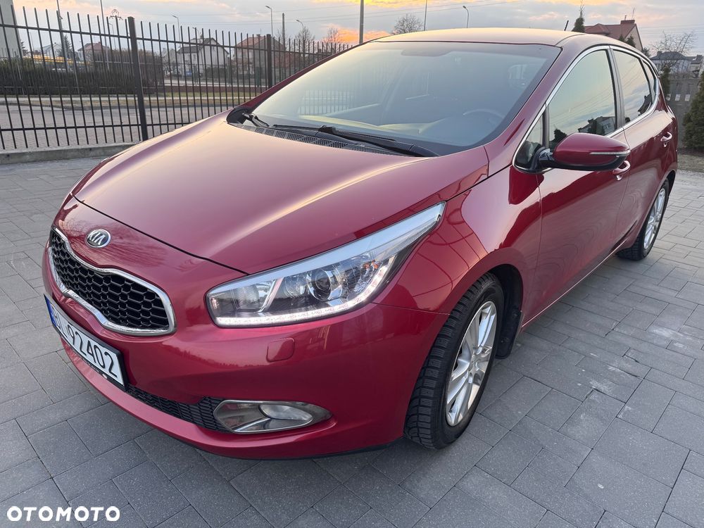 Kia Ceed 1.6 GDI Platinum Edition - 2