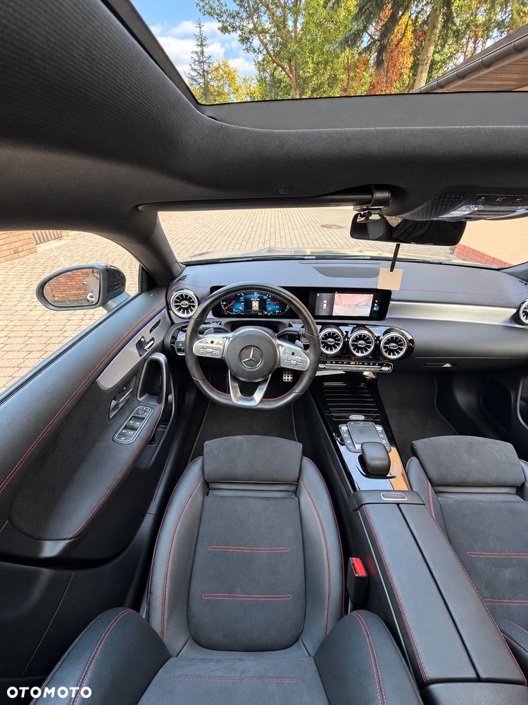 Mercedes-Benz CLA - 36