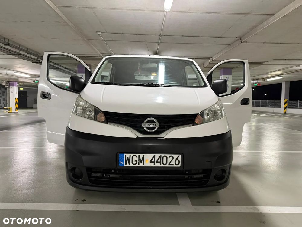 Nissan NV200 - 2