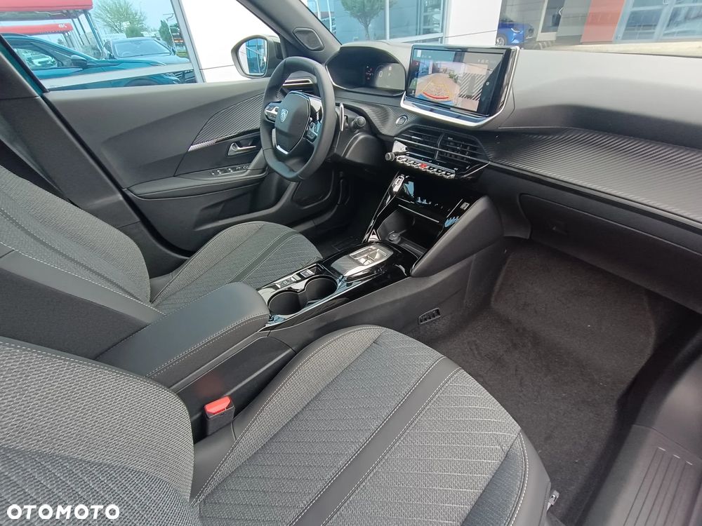Peugeot 2008 1.2 PureTech Allure S&S EAT8 - 19