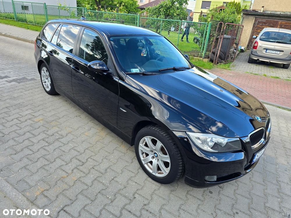 BMW Seria 3 318d - 4