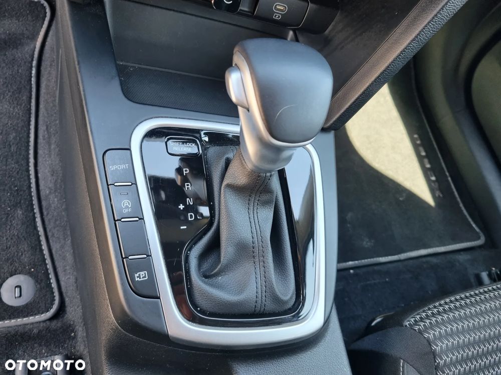 Kia XCeed 1.5 T-GDI M DCT - 19