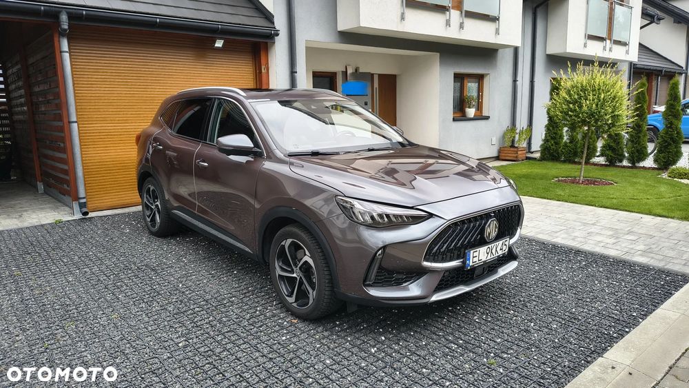 MG HS 1.5 T-GDI Exclusive DCT - 3