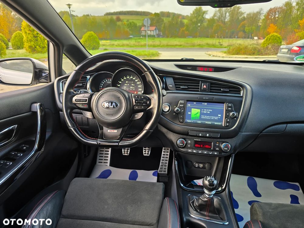 Kia Ceed Cee'd 1.6 T-GDI GT - 25