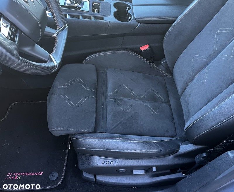 DS Automobiles DS 7 Crossback 1.6 PureTech GPF Performance Line + - 28