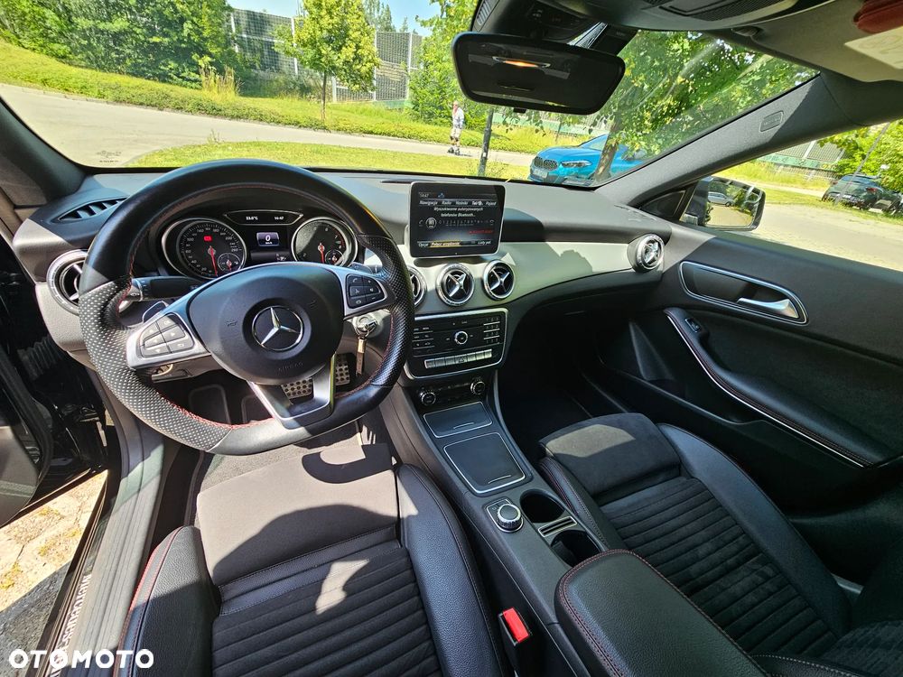 Mercedes-Benz CLA 200 7G-DCT AMG Line - 8