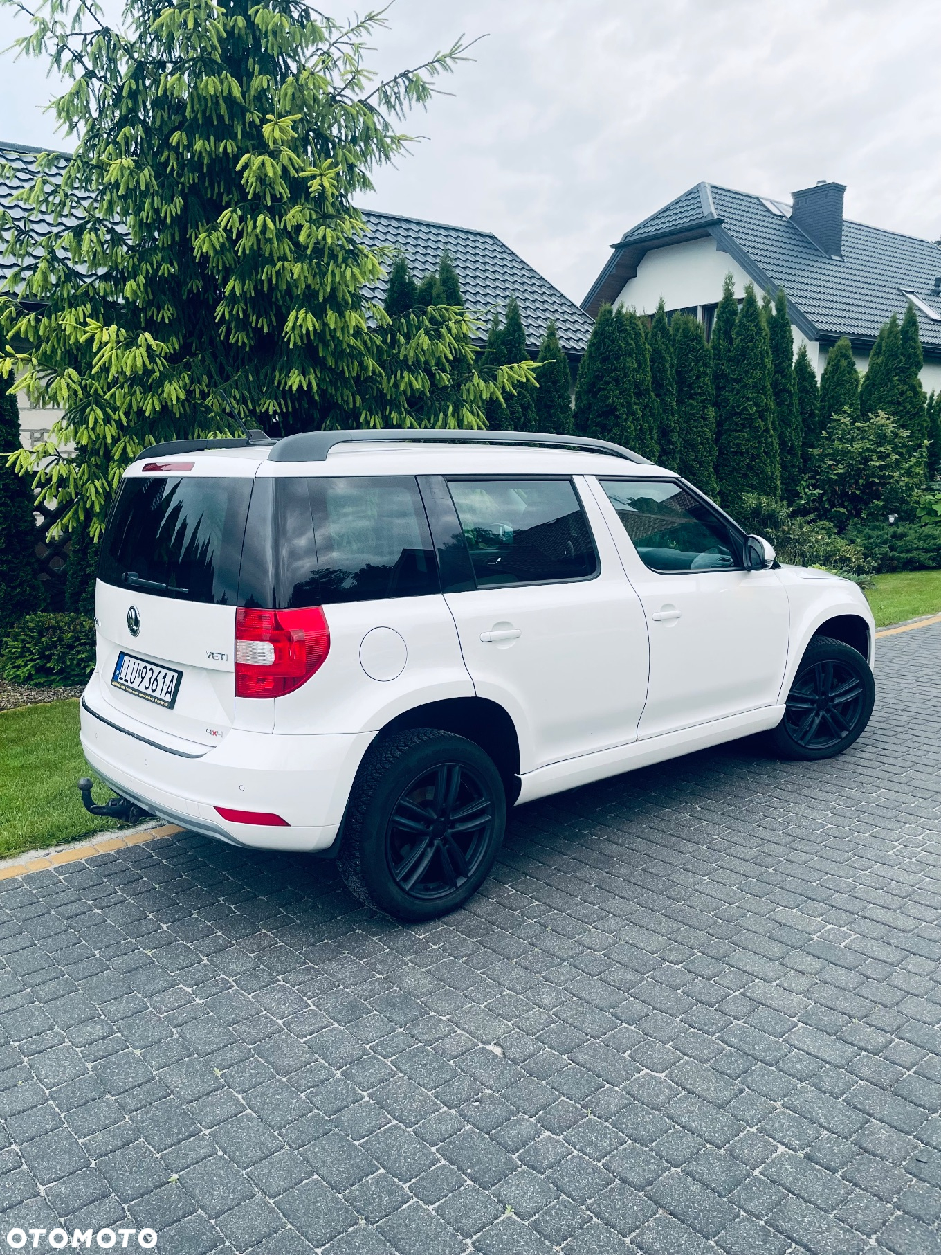 Skoda Yeti 2.0 TDI DPF 4x4 Elegance DSG - 4