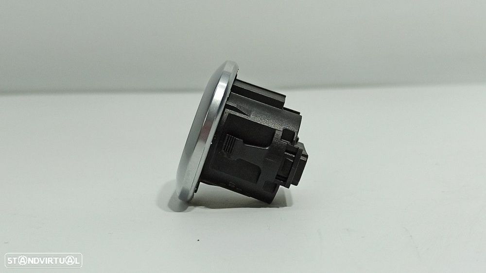 INSERIR INTERRUPTOR DE PARADA BMW SERIE 1 BERLINA (E81/E87) 116D - 3