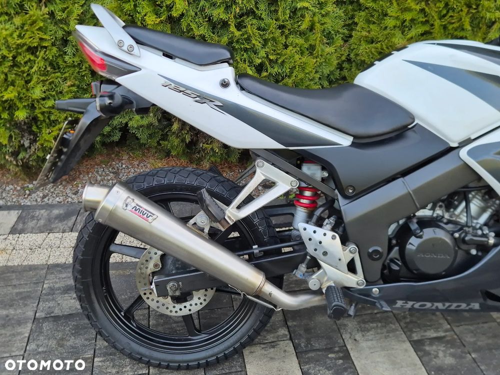 Honda CBR - 7