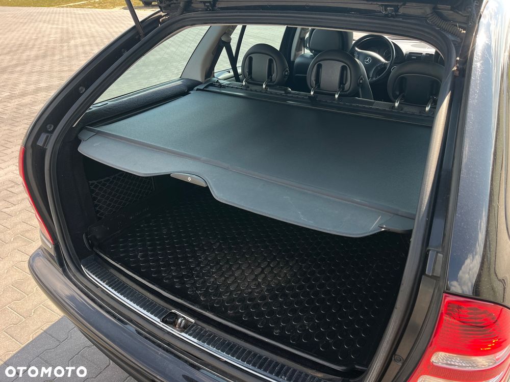 Mercedes-Benz Klasa C 200 Kompressor Automatik Avantgarde - 18