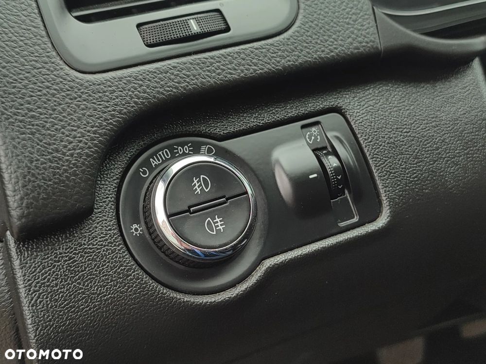 Opel Insignia 2.0 CDTI ecoFLEX Start/Stop Sport - 33