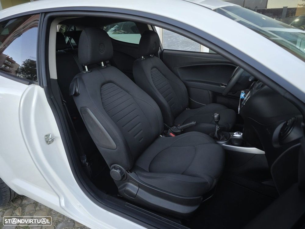 Alfa Romeo MiTo 1.3 JTDM - 22