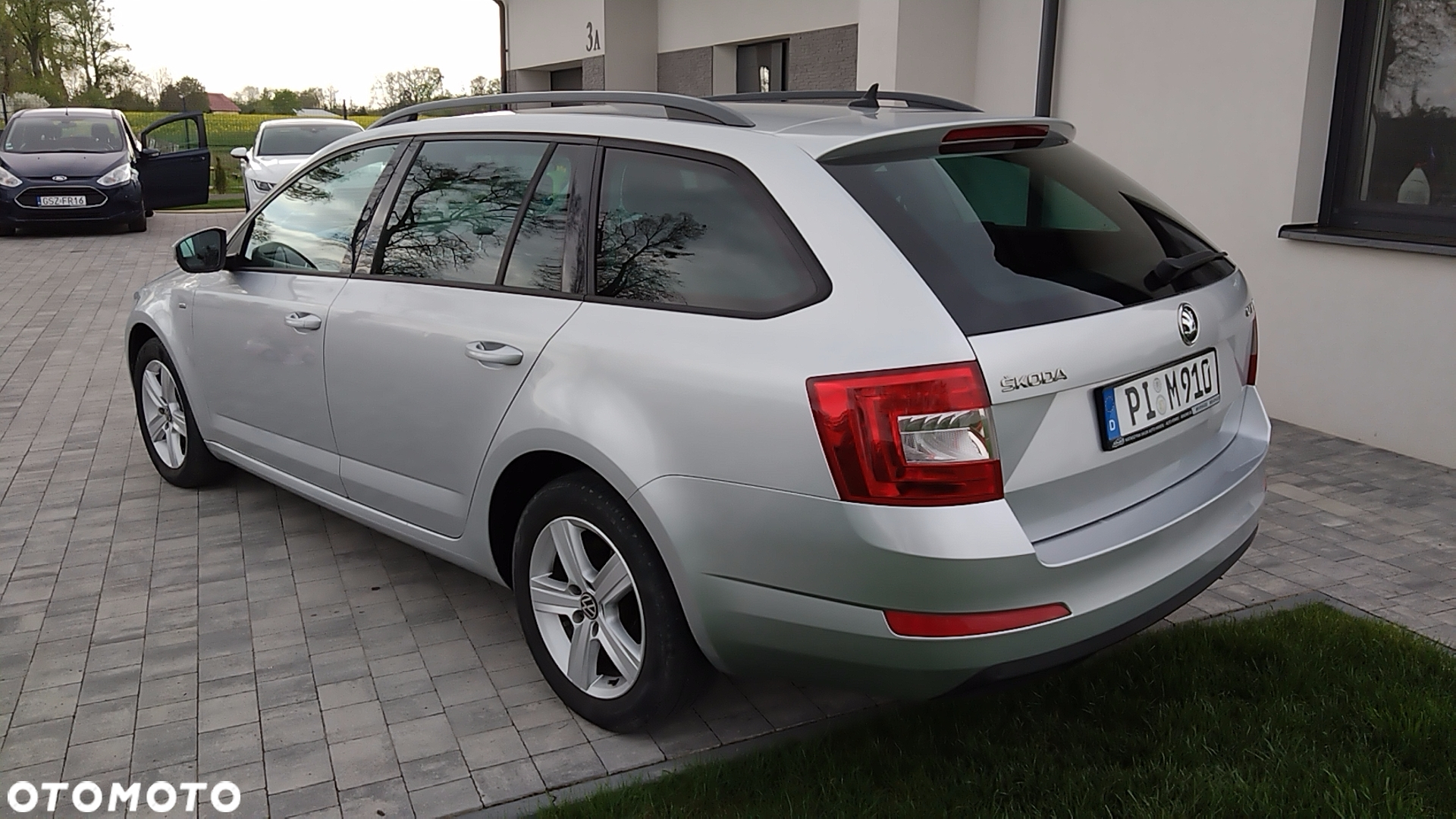 Skoda Octavia 2.0 TDI Style DSG - 6