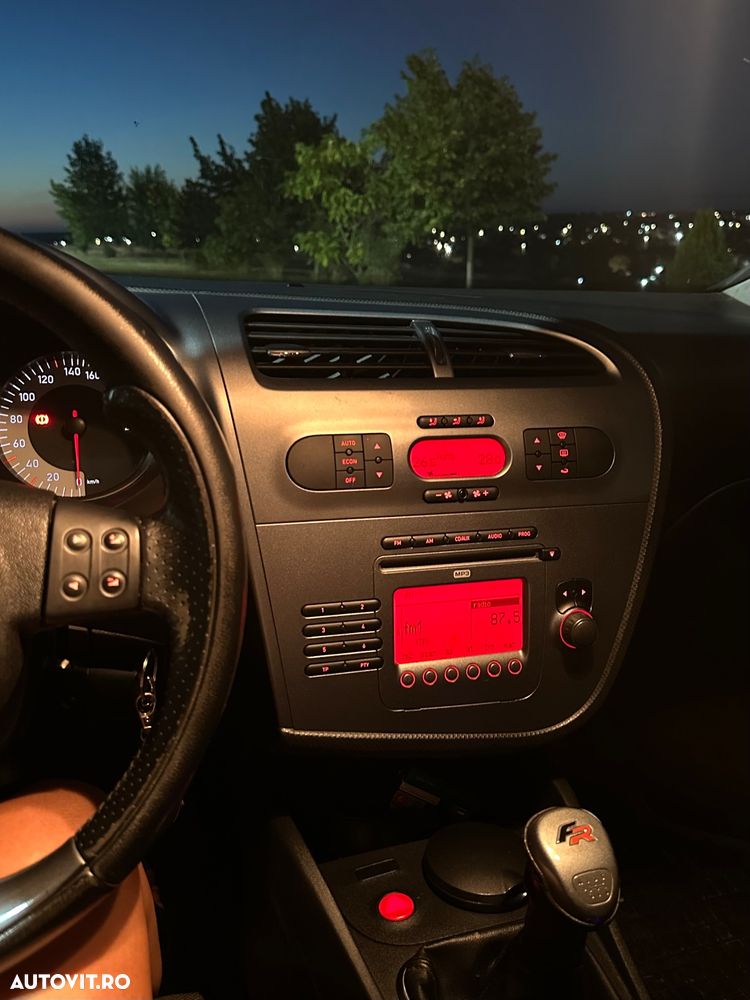 Seat Leon 2.0 TDI FR - 6