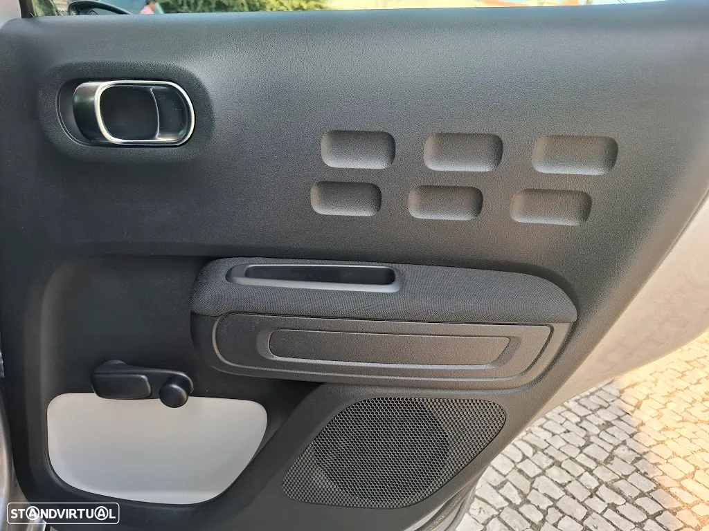 Citroën C3 1.2 PureTech Feel - 34