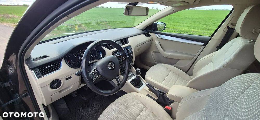 Skoda Octavia 1.4 TSI Ambition - 12