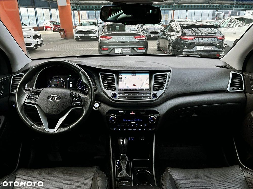 Hyundai Tucson - 16