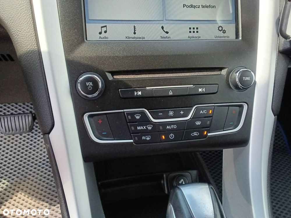 Ford Mondeo - 17