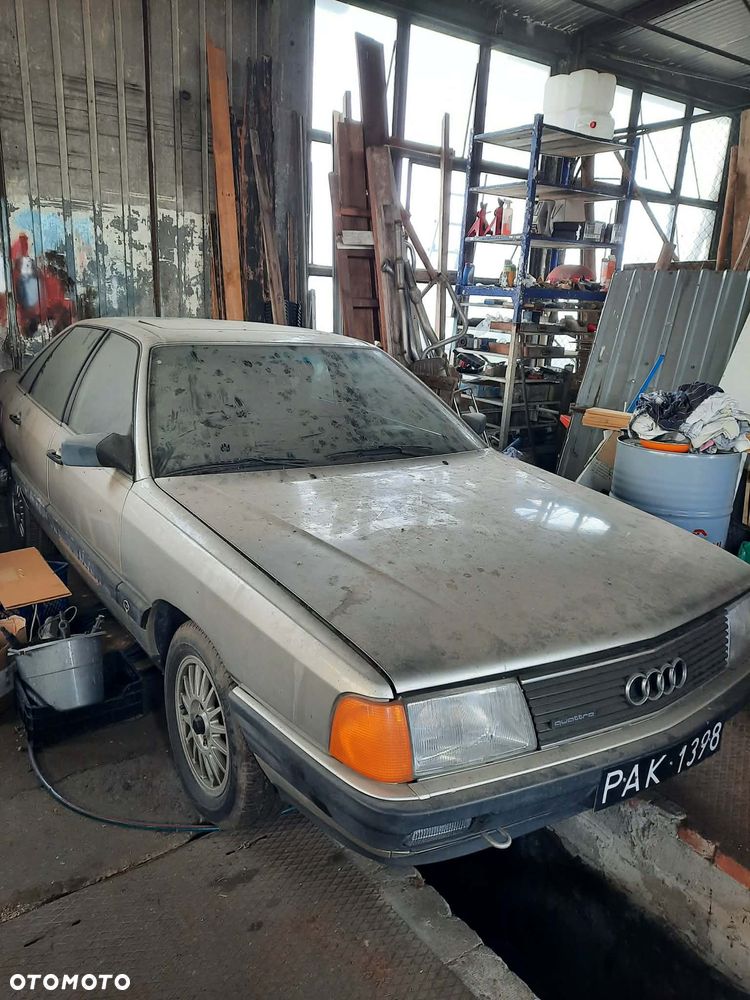 Audi 100 2.3 CS Quattro - 1