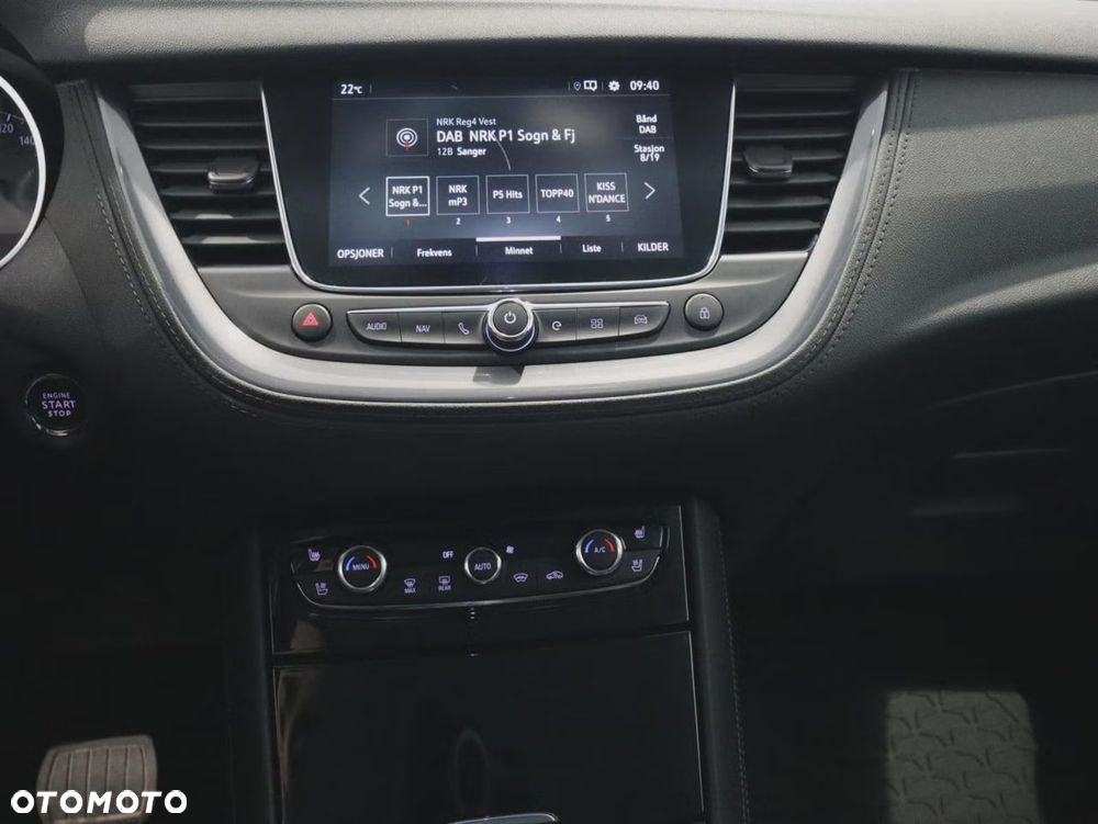 Opel Grandland X Plug-in-Hybrid4 1.6 DI Start/Stop INNOVATION - 24
