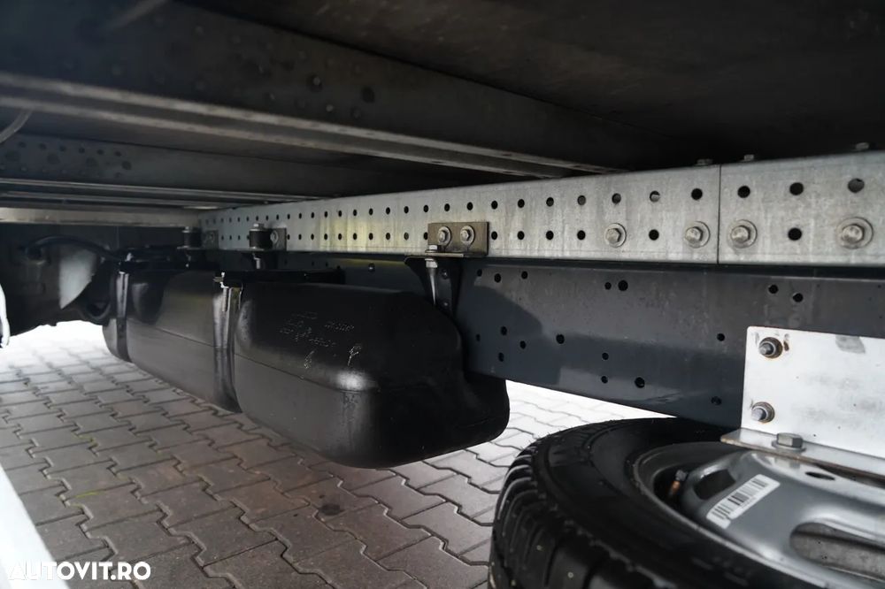 Iveco DAILY 35-160 / 4.3 M CONTAINER / DHOLLANDIA LIFT / TWIN GVWR: 3500 KG / 2021 - 18