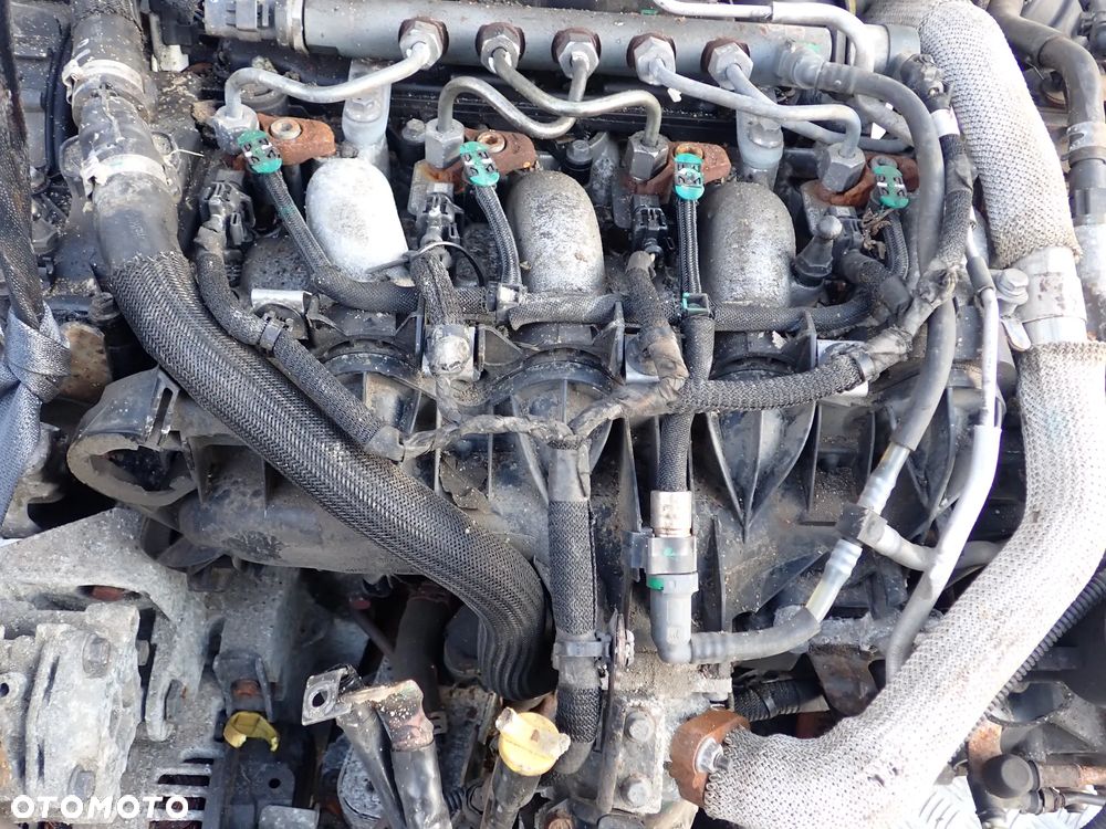 SILNIK C-CROSSER PEUGEOT 4007 2.2HDI 10DZ69 PSA4HN - 2