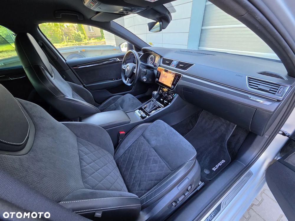Skoda Superb 2.0 TSI 4x4 Sportline DSG - 22