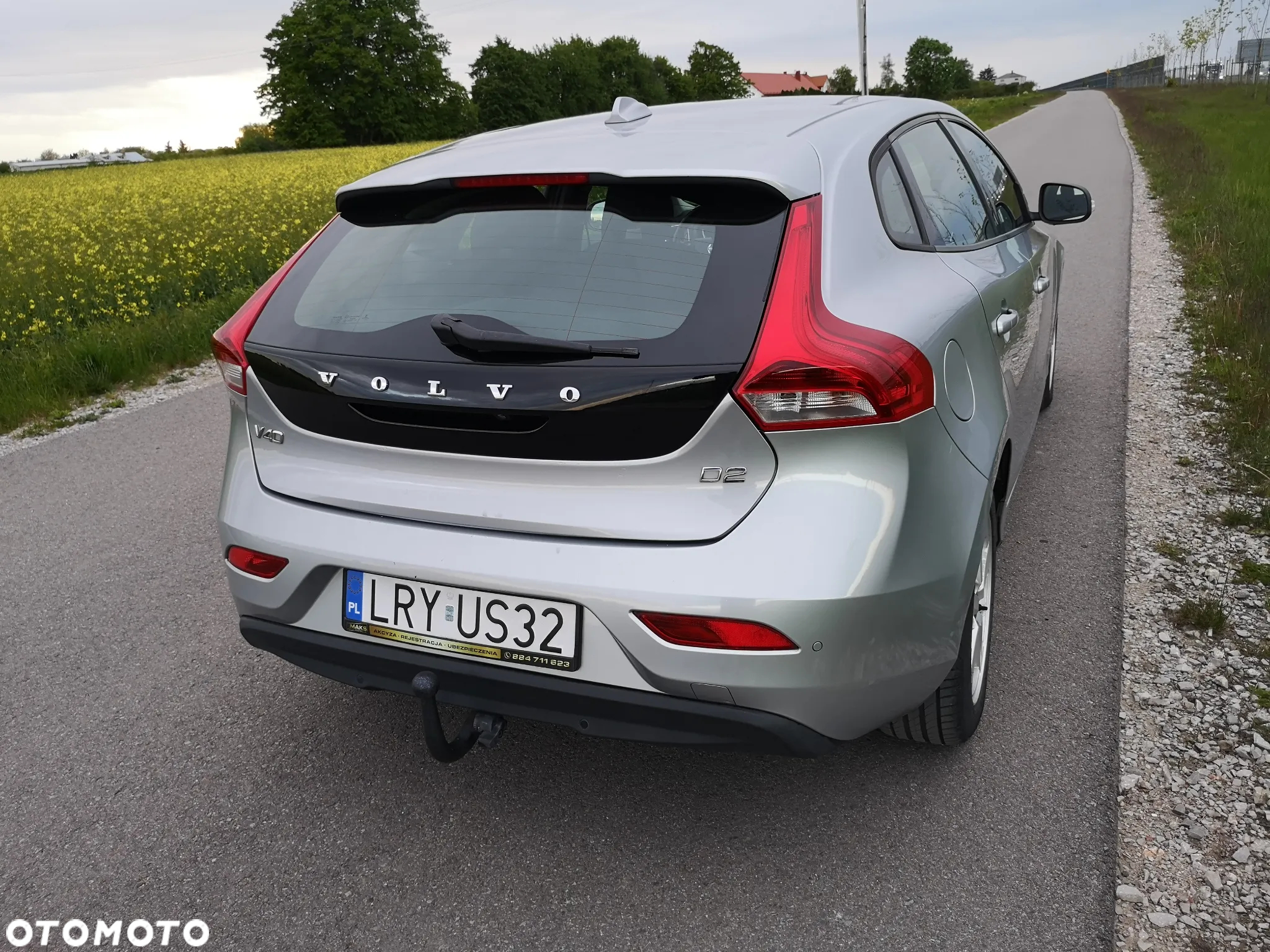 Volvo V40 - 18