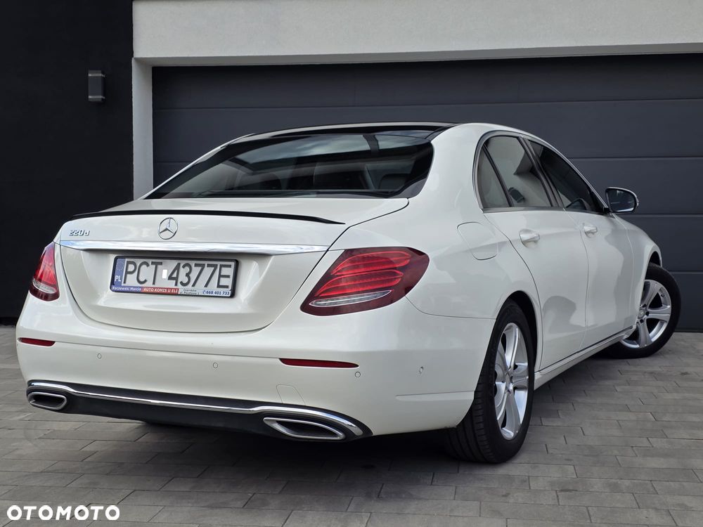 Mercedes-Benz Klasa E - 25