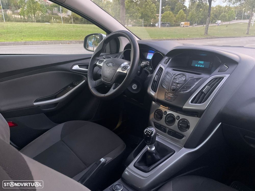 Ford Focus 1.6 TDCi Titanium - 16
