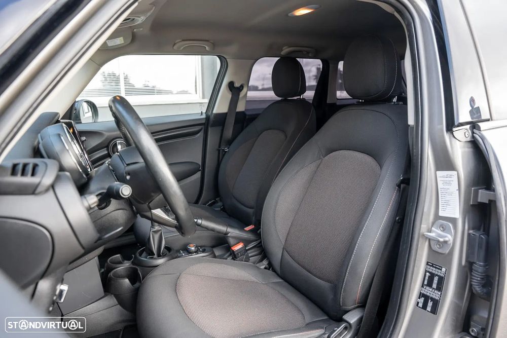 MINI 5 Portas One D - 16