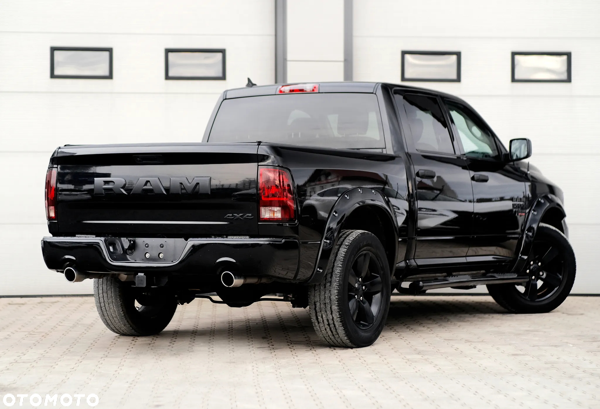 RAM 1500 - 10