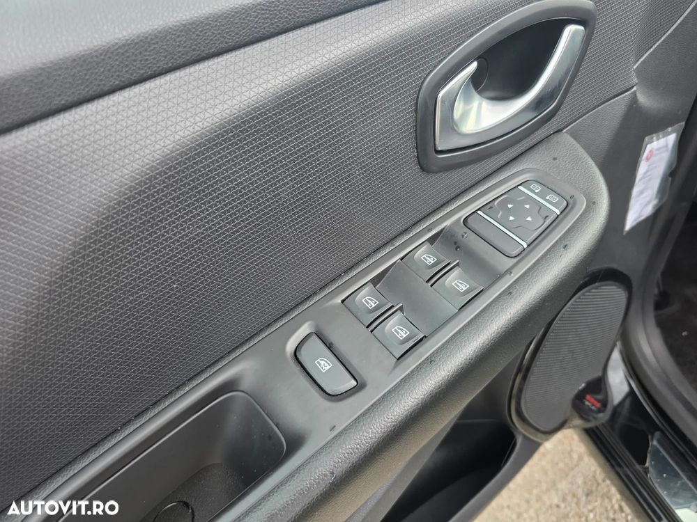 Renault Clio ENERGY TCe 90 Start & Stop LIMITED 2018 - 18